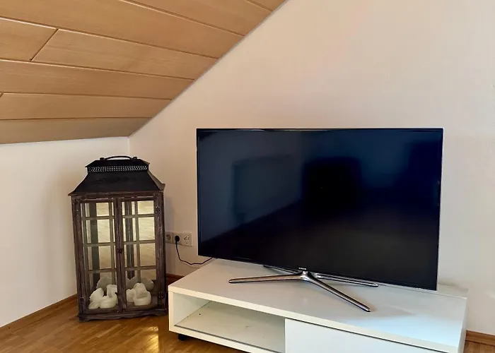 Grosszuegiges Mit Tollem Ausblick Apartman